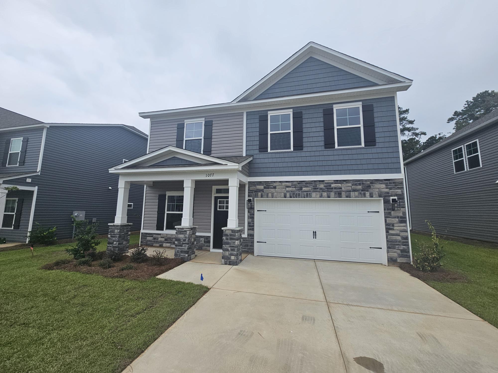 1077 Flat Coat Lane